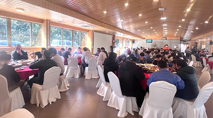 金環(huán)電器開工宴！吃飽喝足加油干迎戰(zhàn)2023！