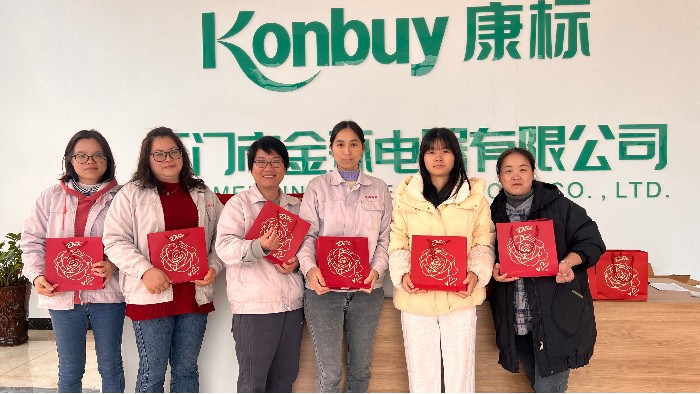 婦女節(jié)，溫暖每一顆心