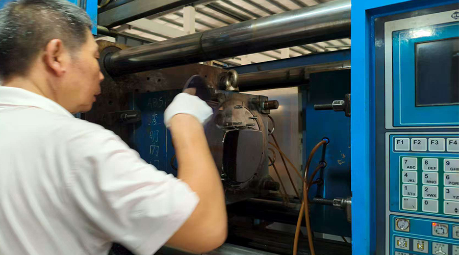 品質(zhì)鑄就信賴，服務(wù)成就卓越